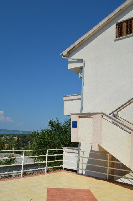 Apartments Josip Lun  Exterior photo